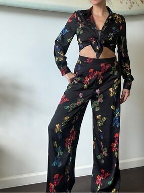 Nasty Gal Black Colorful Orchid Floral Print Tie Top with  Pant Set